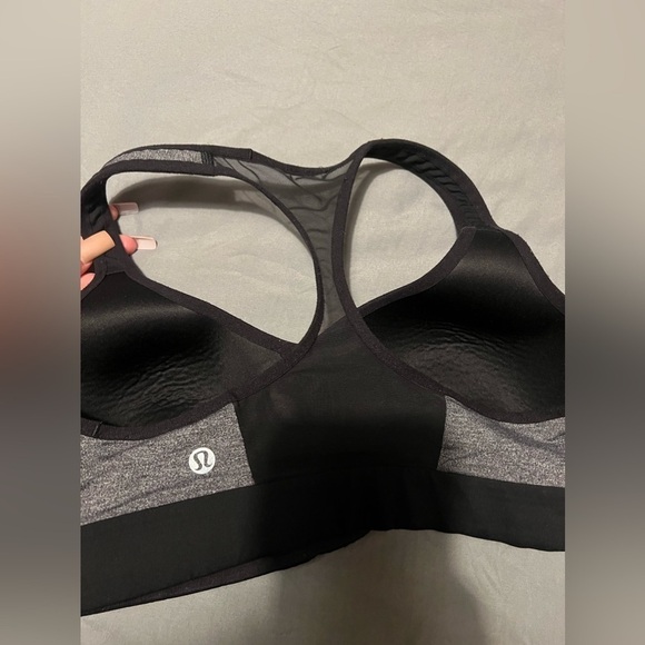 Lululemon Speed Up Bra - Picture 4 of 8